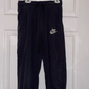 Black Nike joggers